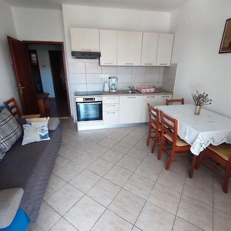 Apartment Vinka Trogir Bagian luar foto