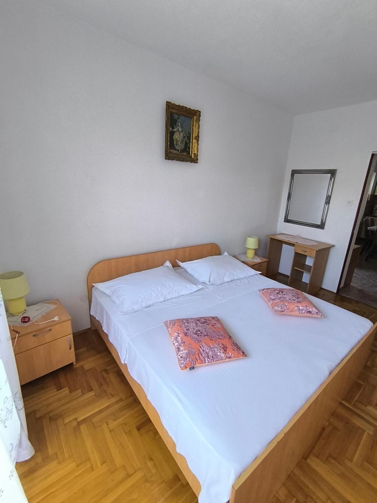 Apartment Vinka Trogir Bagian luar foto